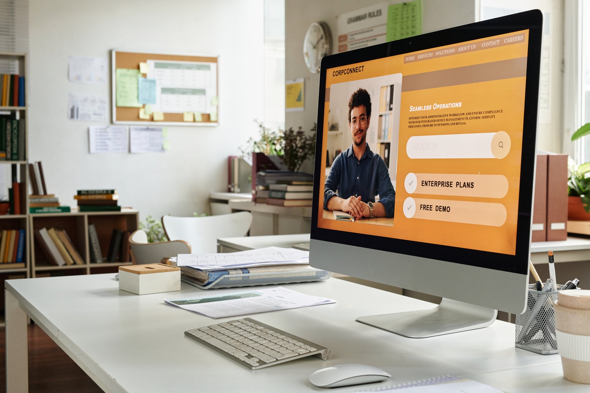 Nearshore software development team working with US client